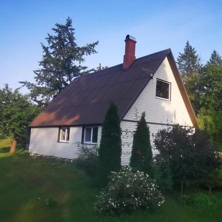 Maison d'hôtes Sepa Talu à Aakre Extérieur photo