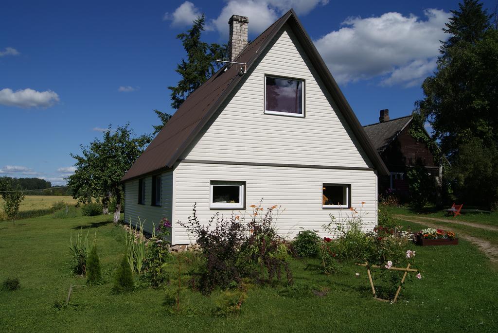 Maison d'hôtes Sepa Talu à Aakre Extérieur photo